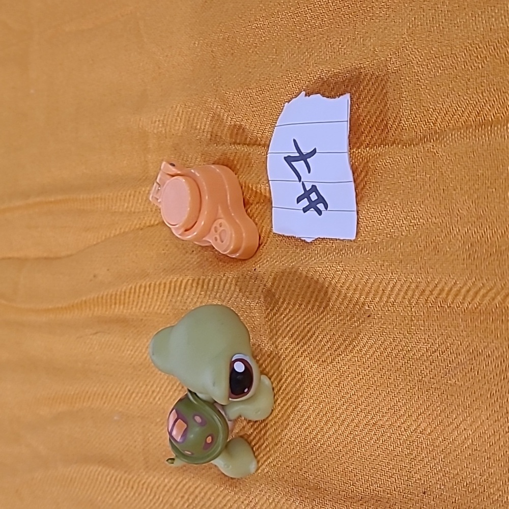 LITTLEST PET SHOP